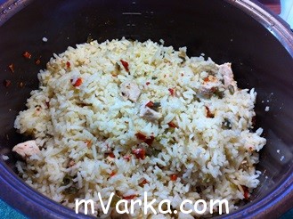 Рис с мясом индейки в мультиварке